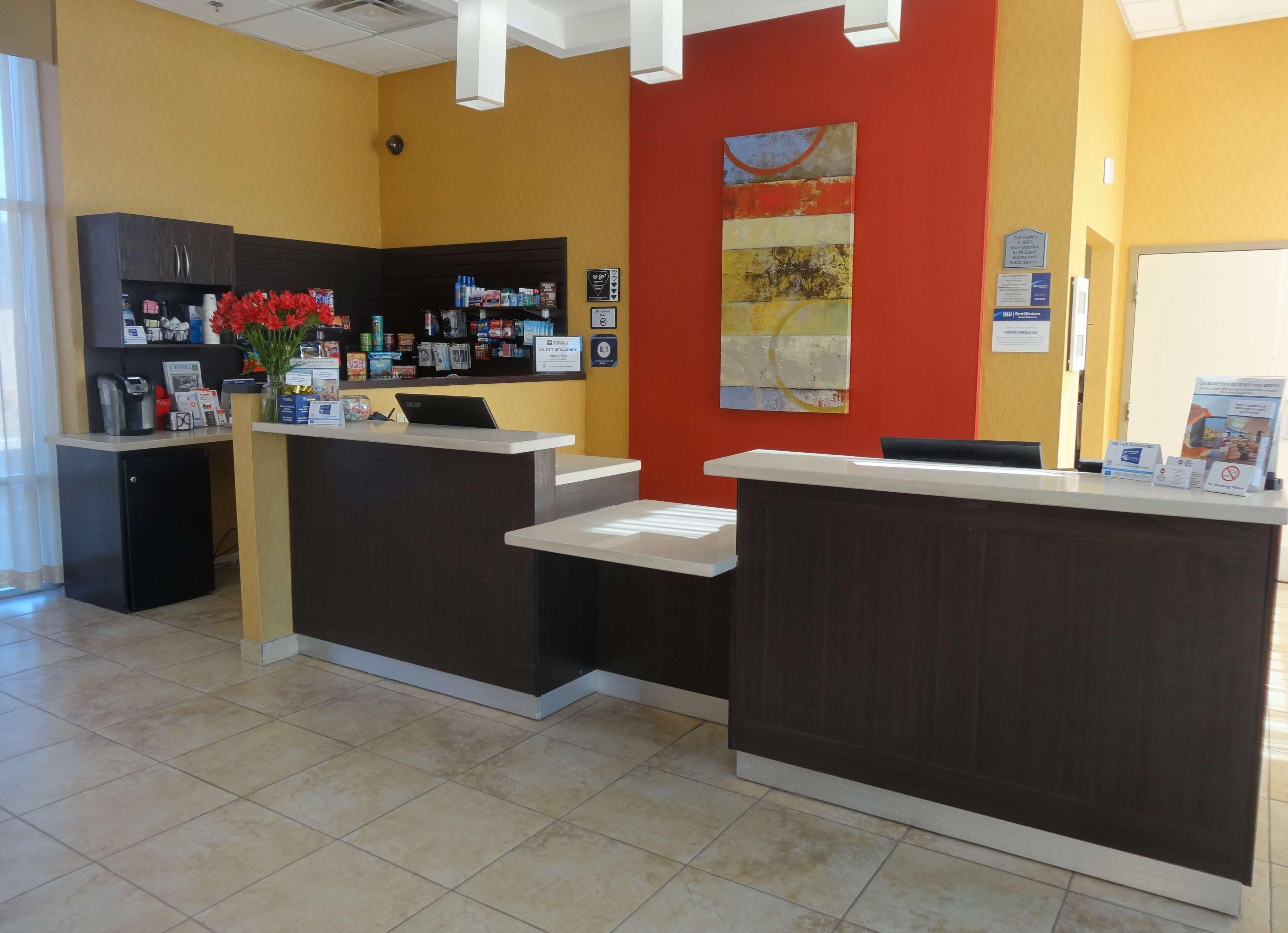 Best Western Plus Боумънвил Екстериор снимка