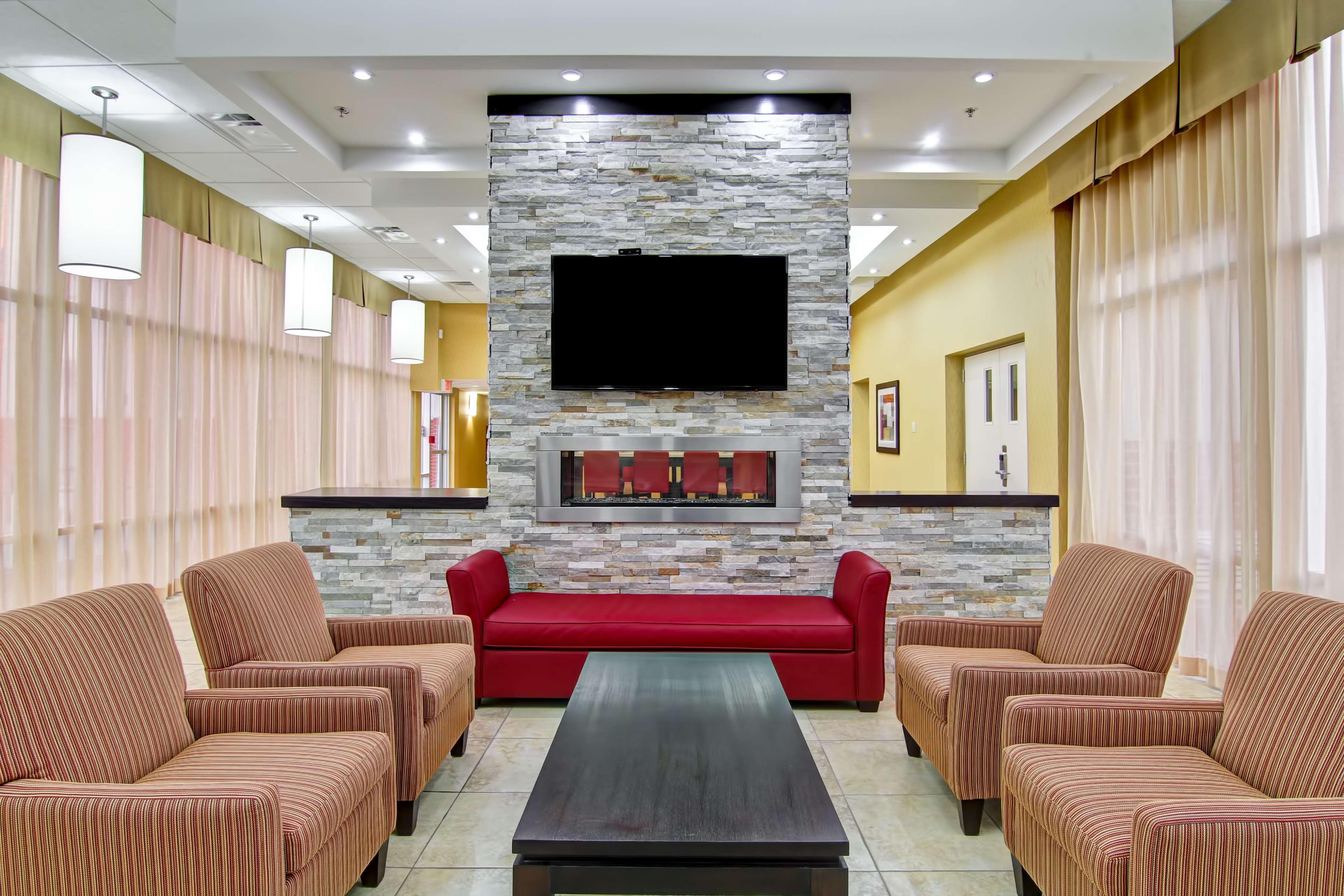 Best Western Plus Боумънвил Екстериор снимка